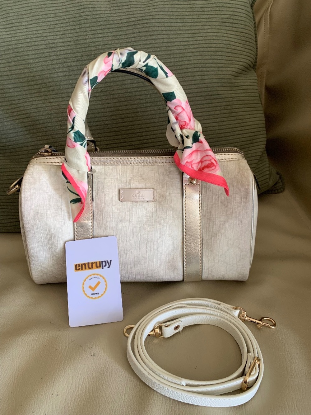 Authentic Gucci Joy Small Boston Bag – Metallic Silver